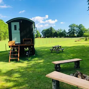  Campsite The Big Shepherds Hut